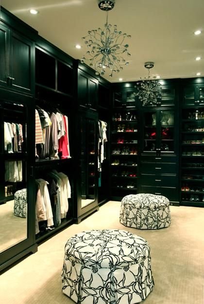black-walk-in-closet5